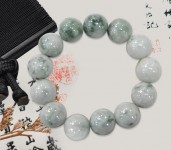 飘花缅甸翡翠玉佛珠