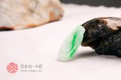 翠意水色正阳绿如意缅甸翡翠挂件