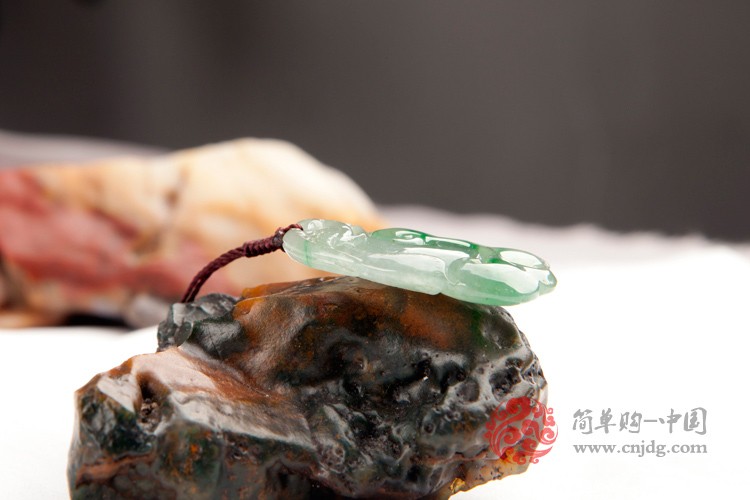 老坑带绿凤凰呈祥缅甸翡翠挂件