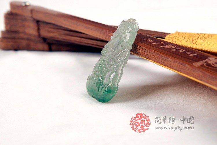 老坑带绿英雄如意缅甸翡翠挂件
