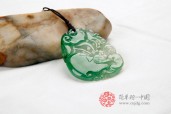冰种带正绿如意缅甸翡翠挂件