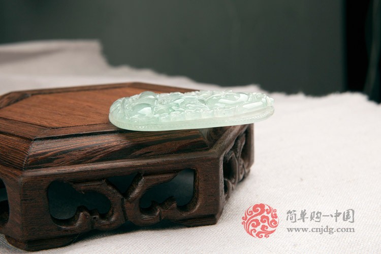 冰种飘花千手观音缅甸翡翠挂件