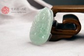 冰种飘花千手观音缅甸翡翠挂件