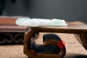 白底绿观音缅甸翡翠挂件
