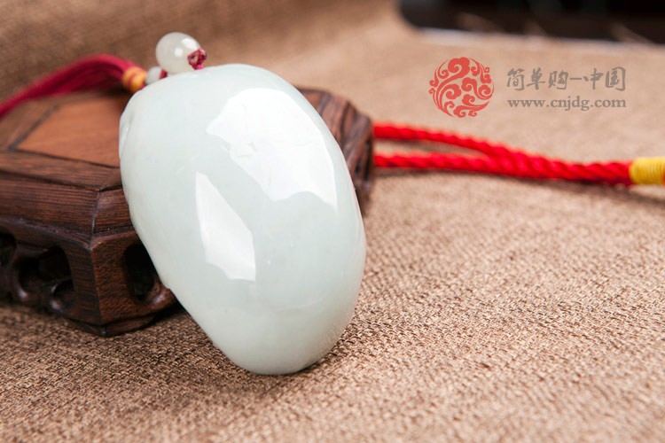 豆种寿星缅甸翡翠手玩件