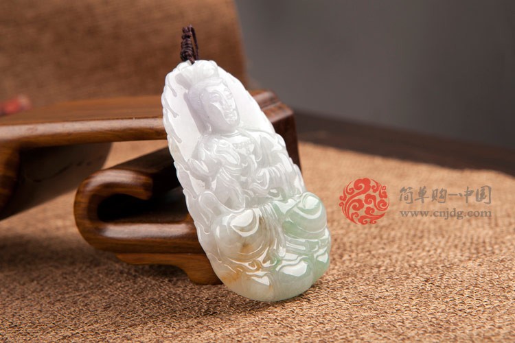 三彩观音缅甸翡翠挂件