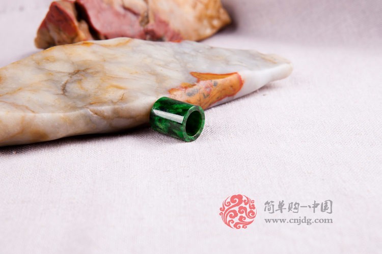 老坑种时来运转缅甸翡翠挂件