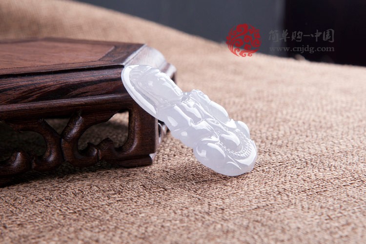 冰紫观音缅甸翡翠挂件