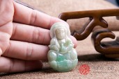 永保平安白底绿观音缅甸翡翠挂件