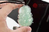 冰油种金镶钻玉观音缅甸翡翠挂件
