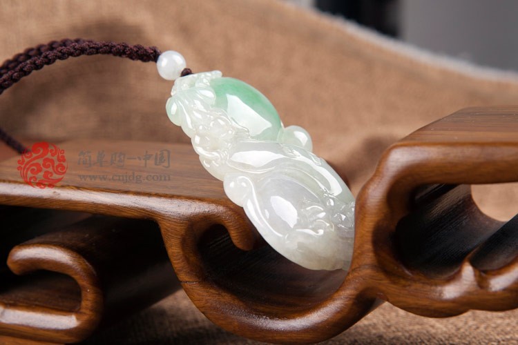 招财貔貅缅甸翡翠挂件