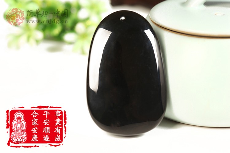 事业有成天然黑曜石平安顺遂不动明王菩萨吊坠