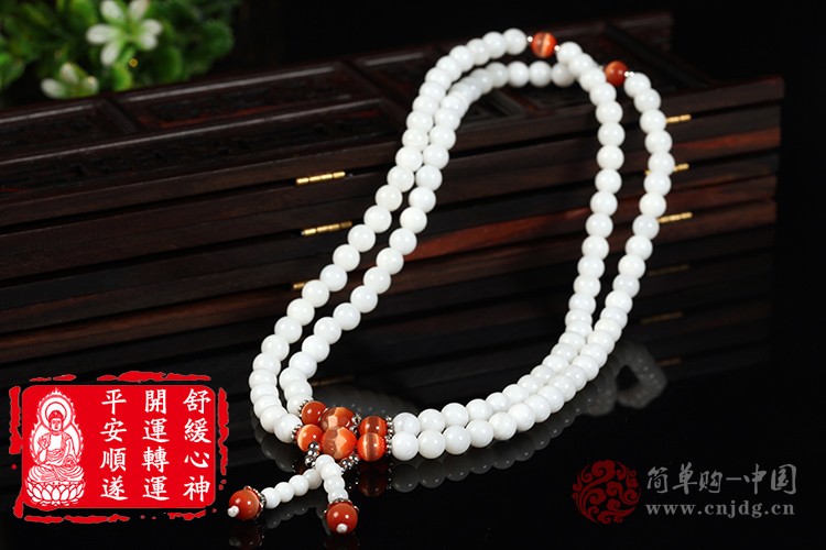 蕙质兰心天然白砗磲平安顺遂佛珠手串