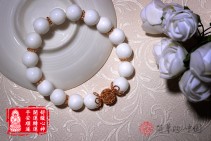 平安顺遂天然白砗磲舒缓心神佛珠手串