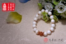 平安顺遂天然白砗磲舒缓心神佛珠手串